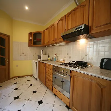 Sunny Two Bedroom Appartement Riga