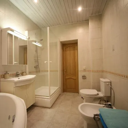 Sunny Two Bedroom * Riga